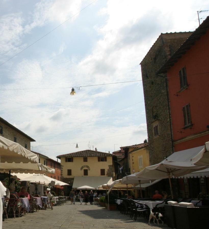 Affittacamere Gir Di Mura Montecatini Terme Exterior foto